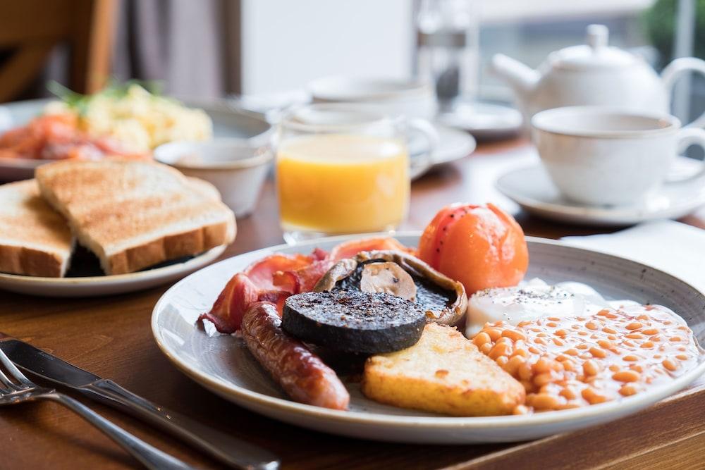 Langdale Chase Hotel Windermere Bagian luar foto