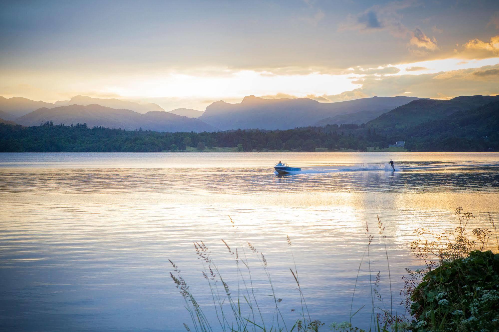 Langdale Chase Hotel Windermere Bagian luar foto